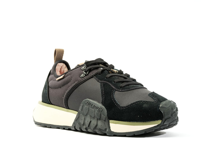 77330-001-M | TROOP RUNNER | BLACK/BLACK